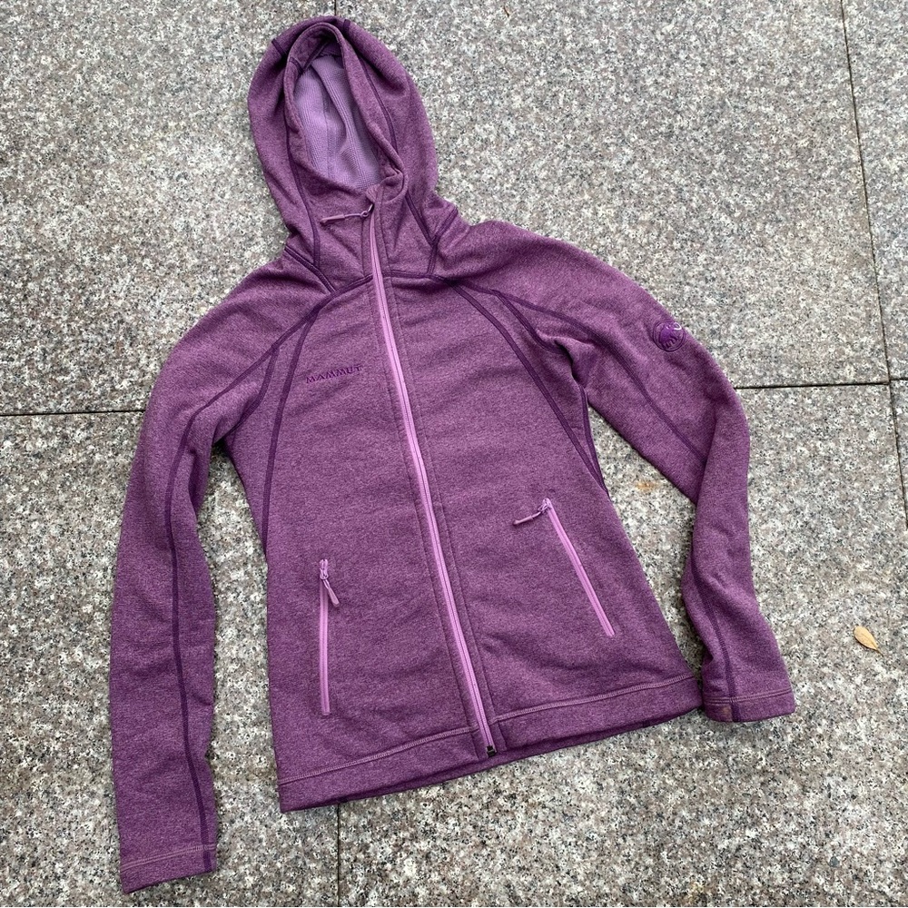 Mammut zip up hoodie jacket